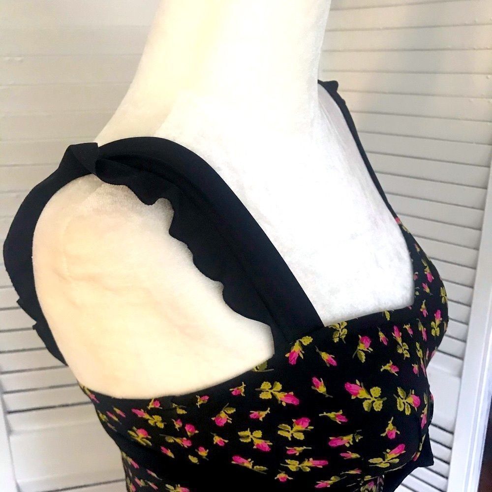 🌷BETSY JOHNSON DRESS🌷  - Picture 5 of 7